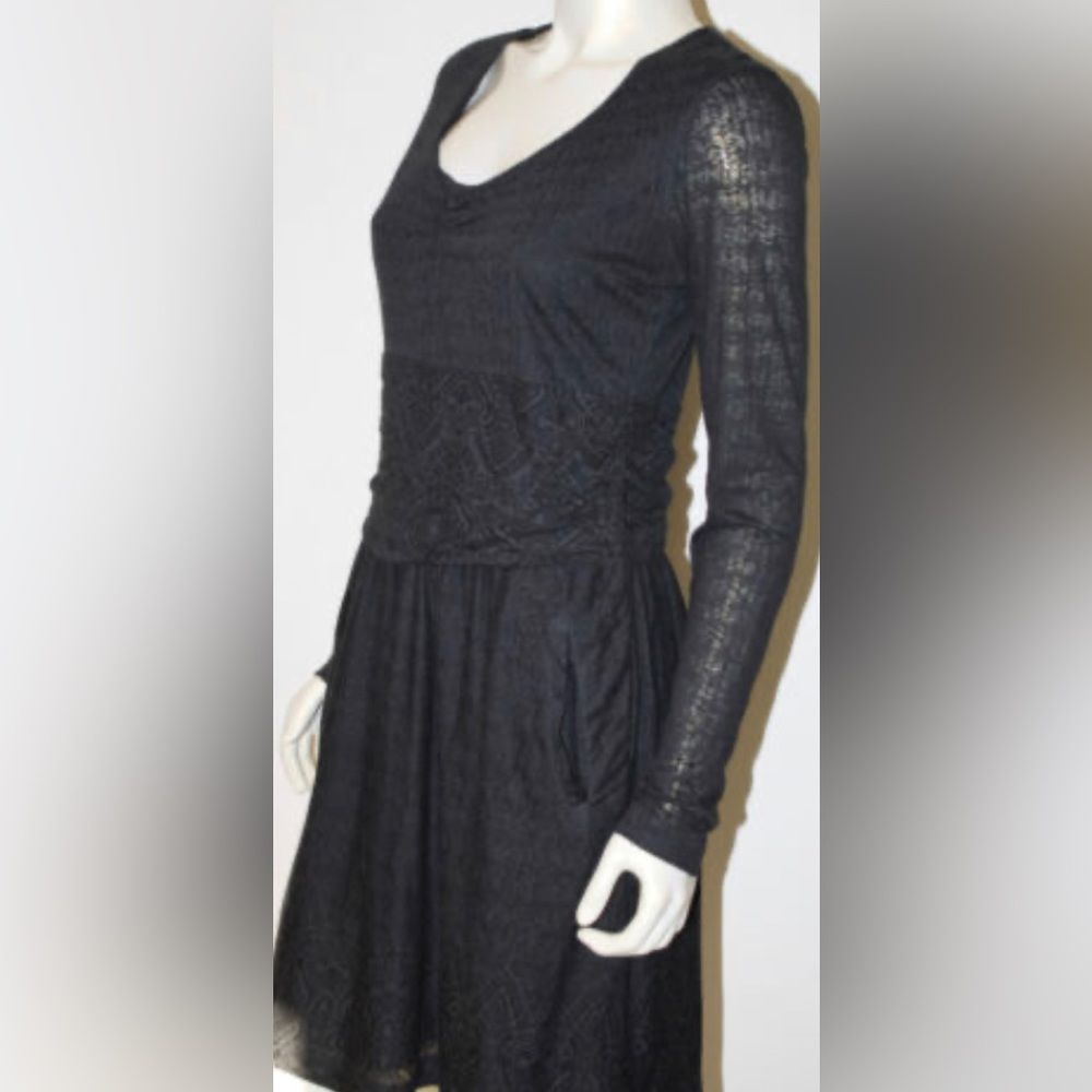 Athleta dress lined with pockets and sheer sleeves size XL